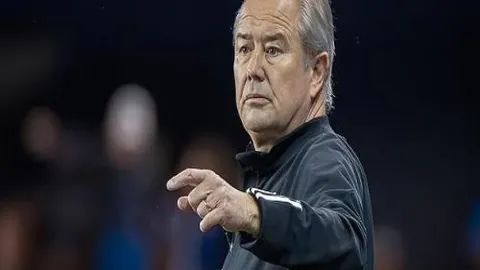 “馬卡評：巴薩門將危機重重，里傑卡爾德執教五年獨創佳績”